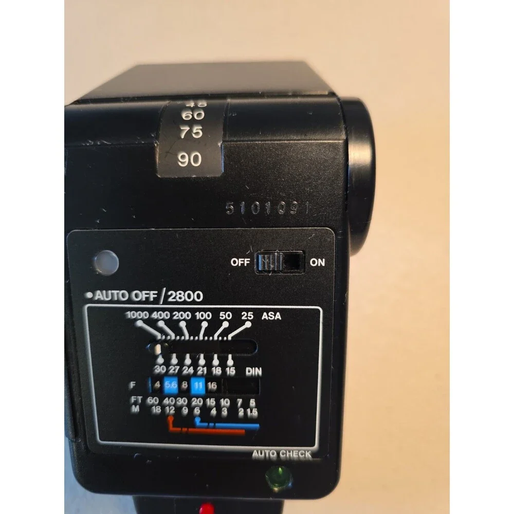 Vivitar Auto Thyristor 2800 Untested